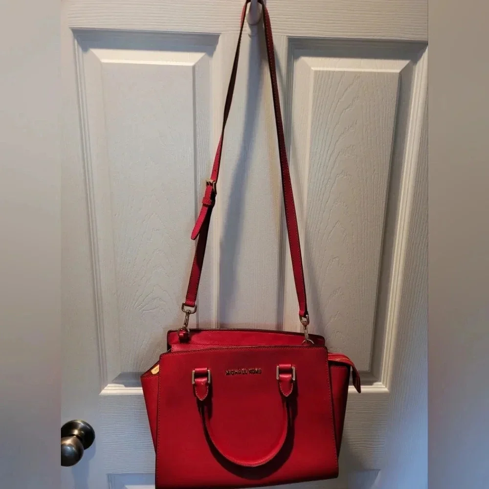 Michael Kors Red Hamilton - Picture 7 of 9